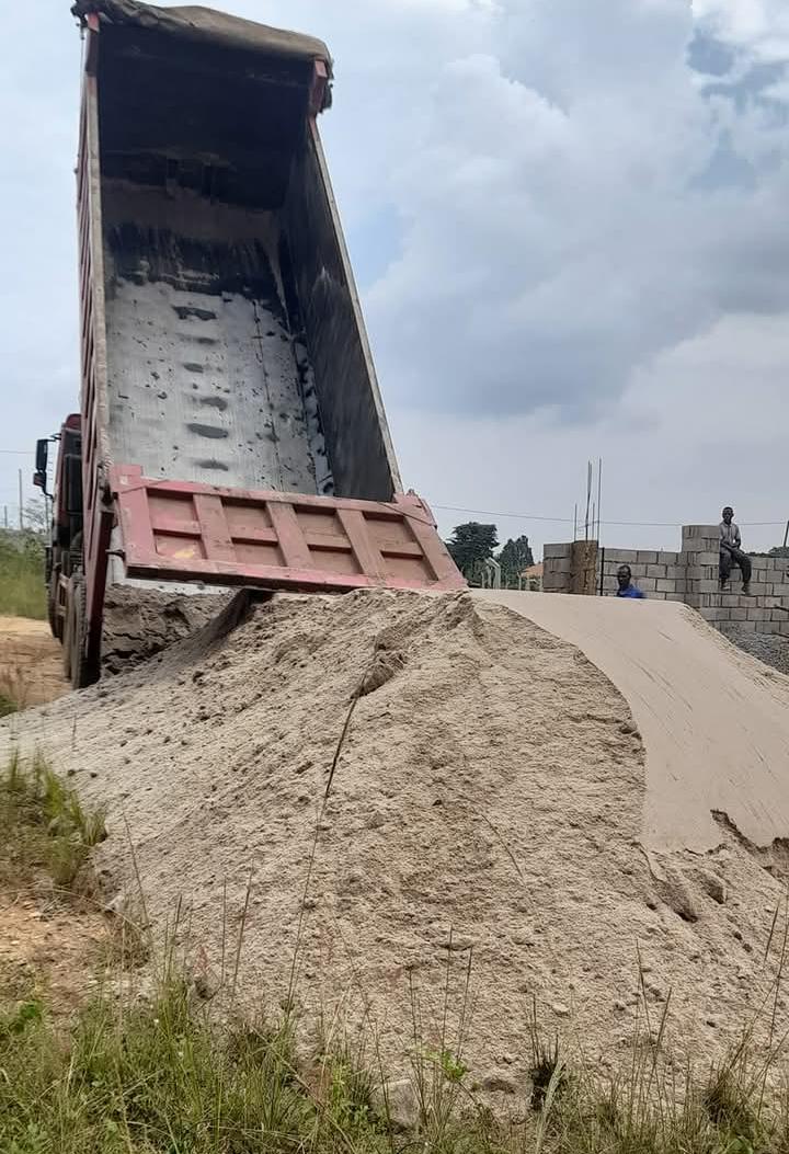 Best Building Construction Materials for Sale in Uganda - Lweera white lake sand